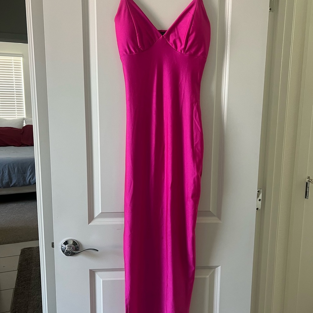 Hot pink, body on maxi dress